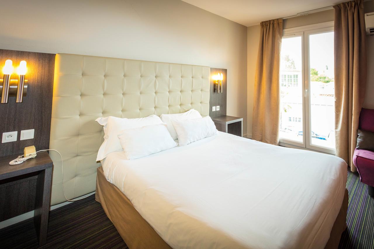 Hotel The Originals Perpignan Sud Le Grillon D'Or Le Boulou Εξωτερικό φωτογραφία