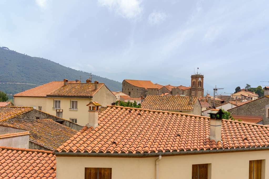 Hotel The Originals Perpignan Sud Le Grillon D'Or Le Boulou Εξωτερικό φωτογραφία